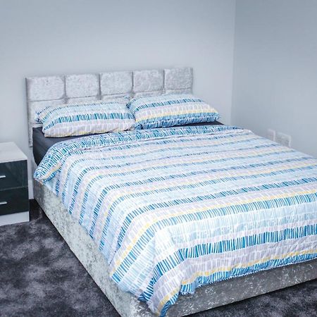 Camden Guest House Double Bedroom With Super Large King Bed Londýn Exteriér fotografie