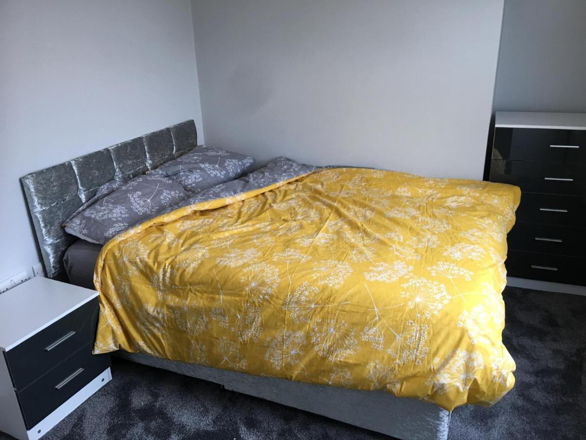 Camden Guest House Double Bedroom With Super Large King Bed Londýn Exteriér fotografie